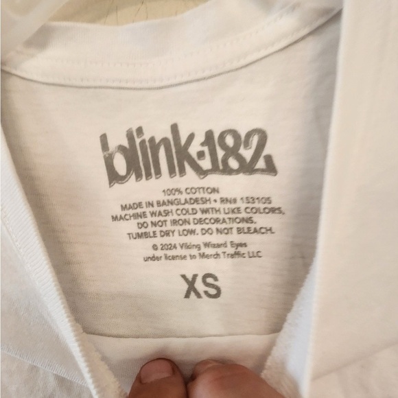 Blink 182 Women's Graphic T-Shirt White Size XS - Picture 3 of 3